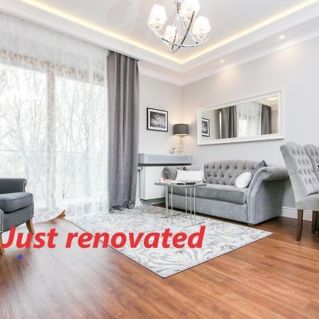كراكوفيا Executive 2-Bedroom Apartment المظهر الخارجي الصورة